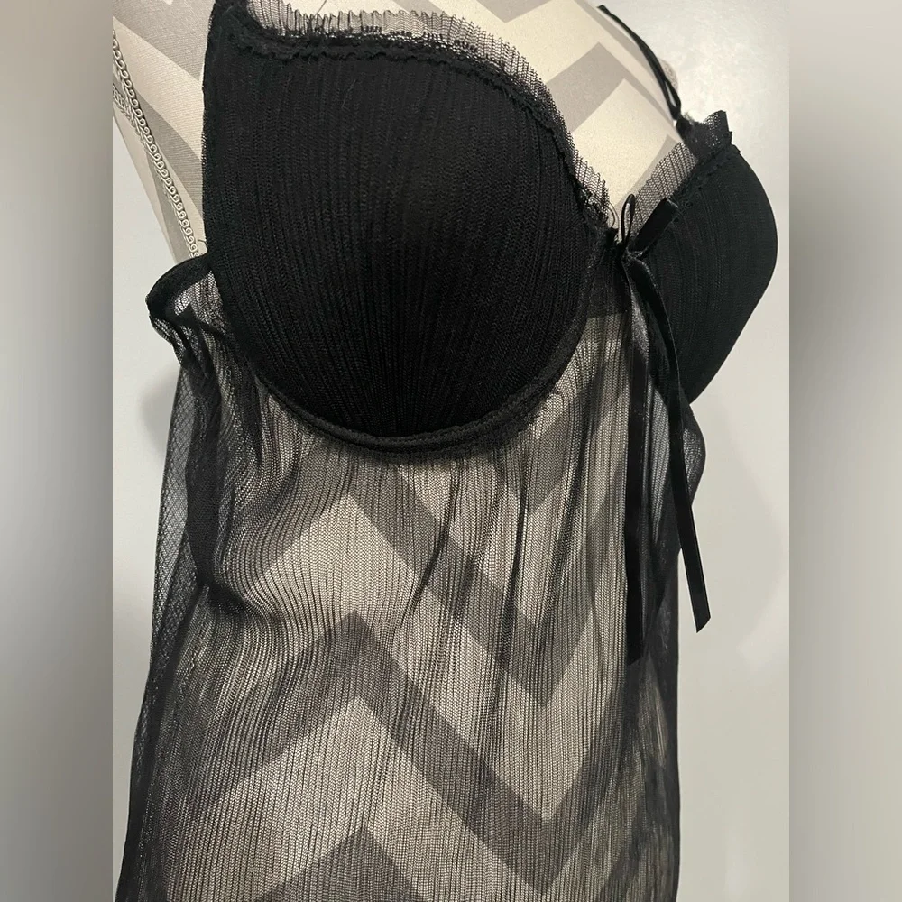 Elegant Black Sheer Chemise - Picture 7 of 9